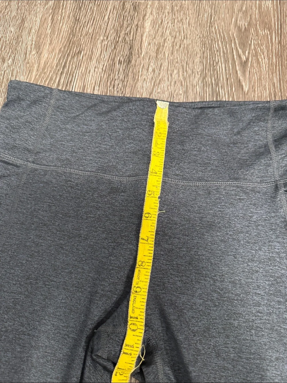 Avia Charcoal Gray Performance Leggings.    Size -L